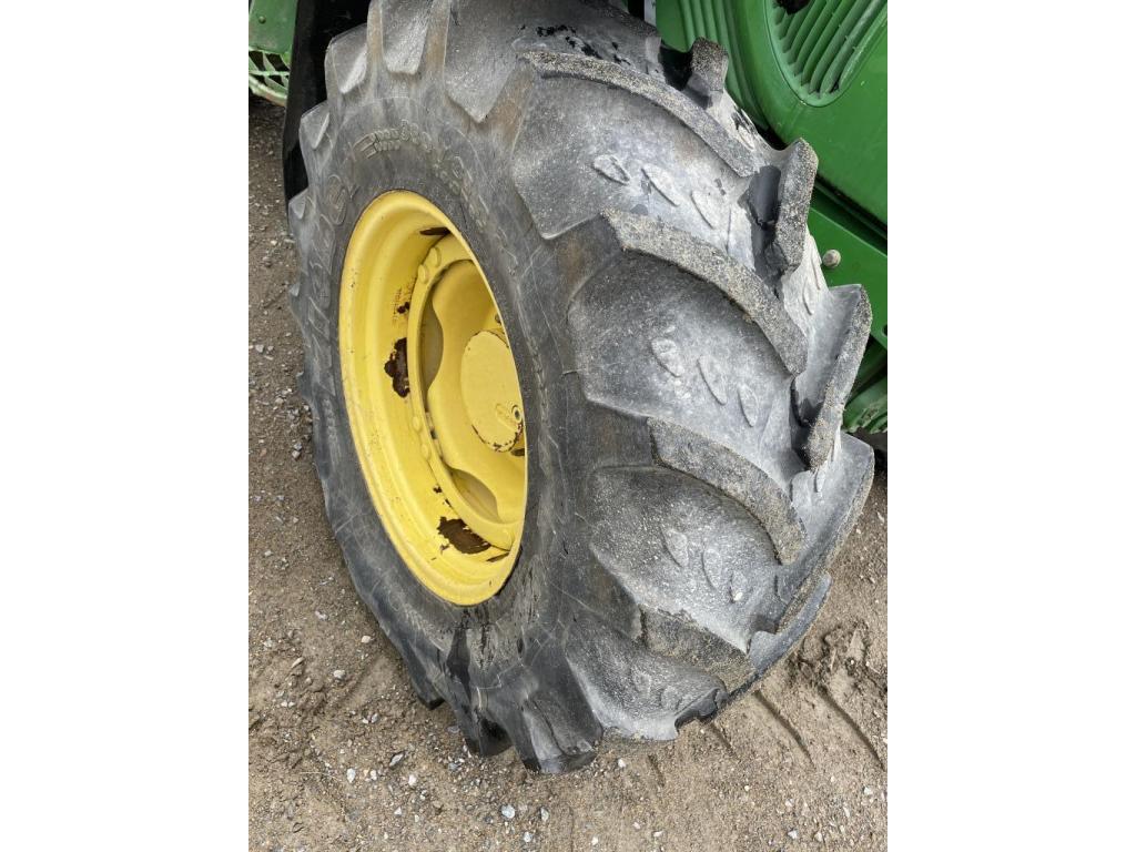 Traktor 2002 John Deere 6220 Premium