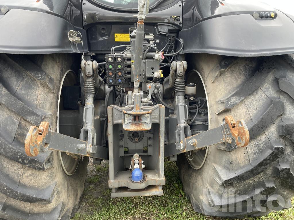 Traktor 2017 Valtra T174 Active Edition25