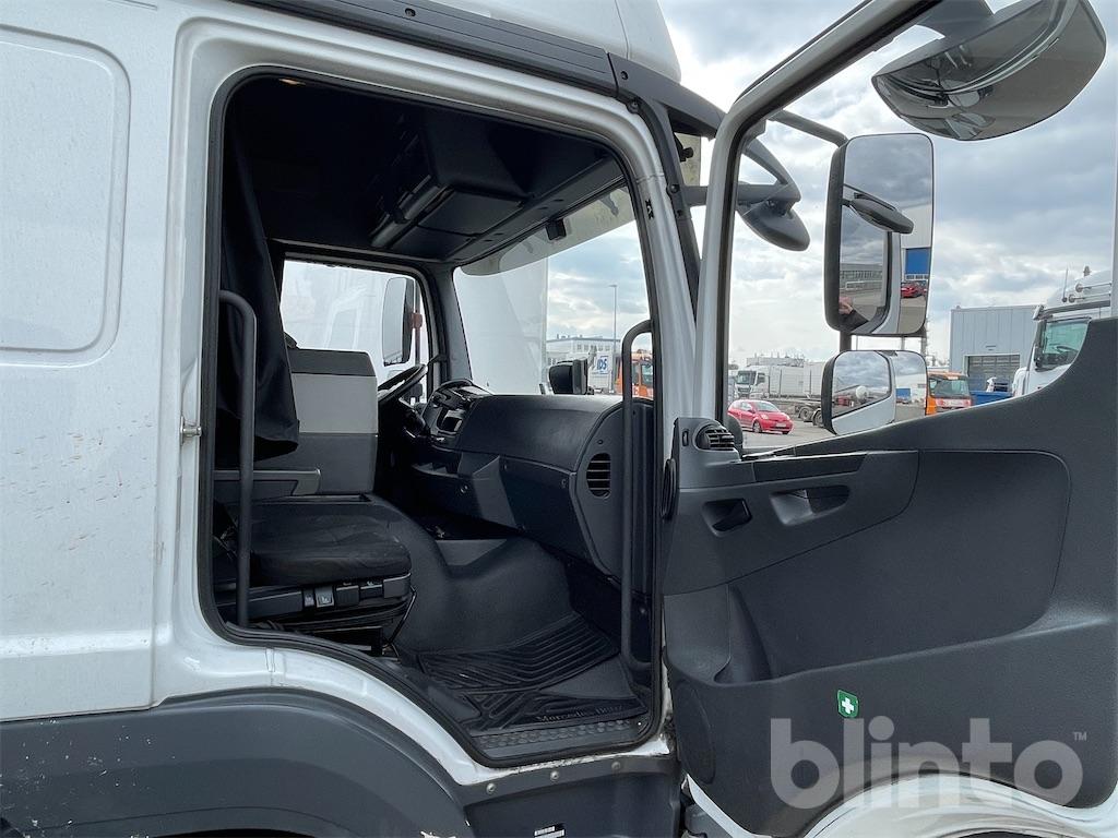 LKW+Anhänger 2019 Mercedes Benz Atego 824
