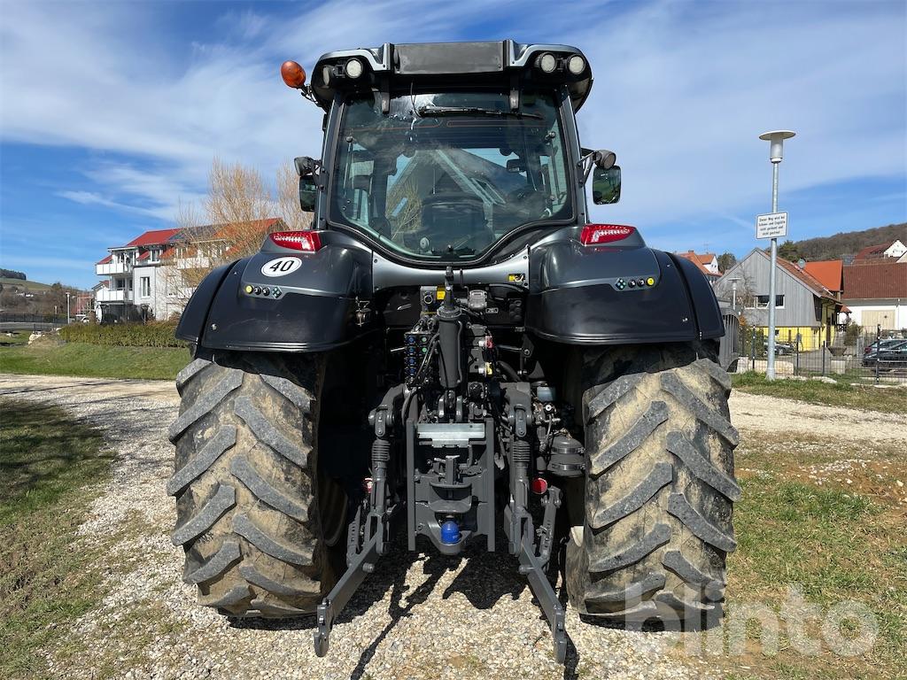 Traktor 2015 Valtra T214 S