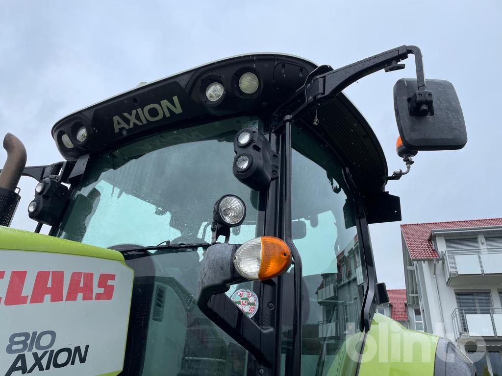 Traktor CLAAS AXION 810